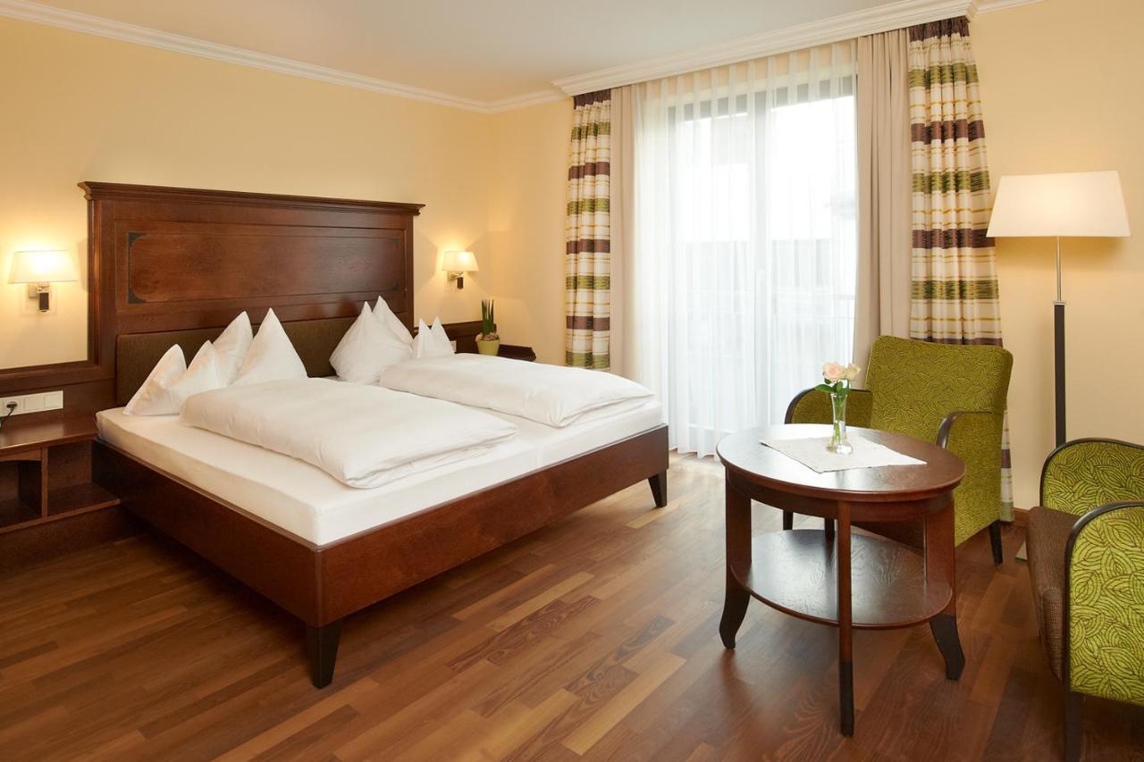Hotel Zur Post Kötzting Екстериор снимка